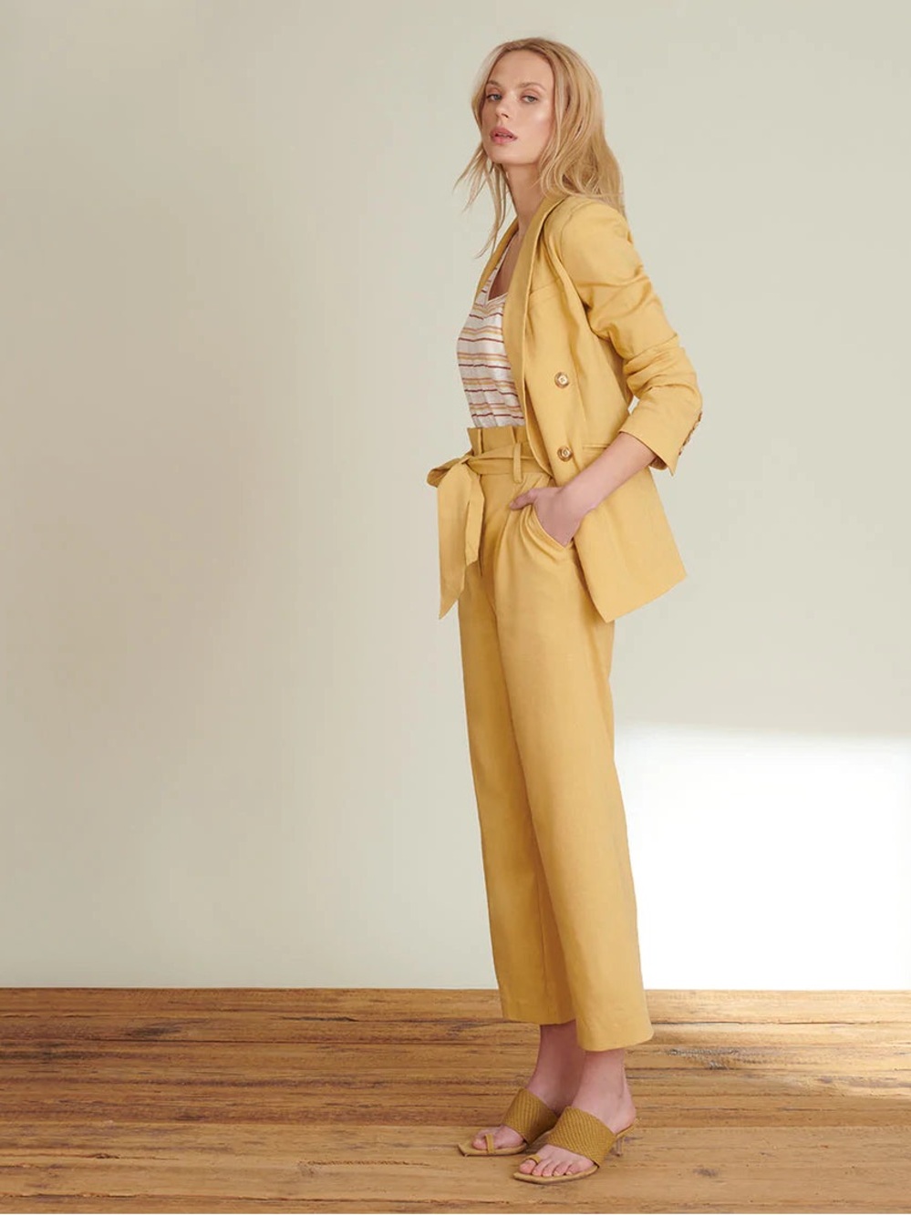 Set: Nisha Boyfriend Jacket & cropped pants - Vintage Yellow Veronica beard line